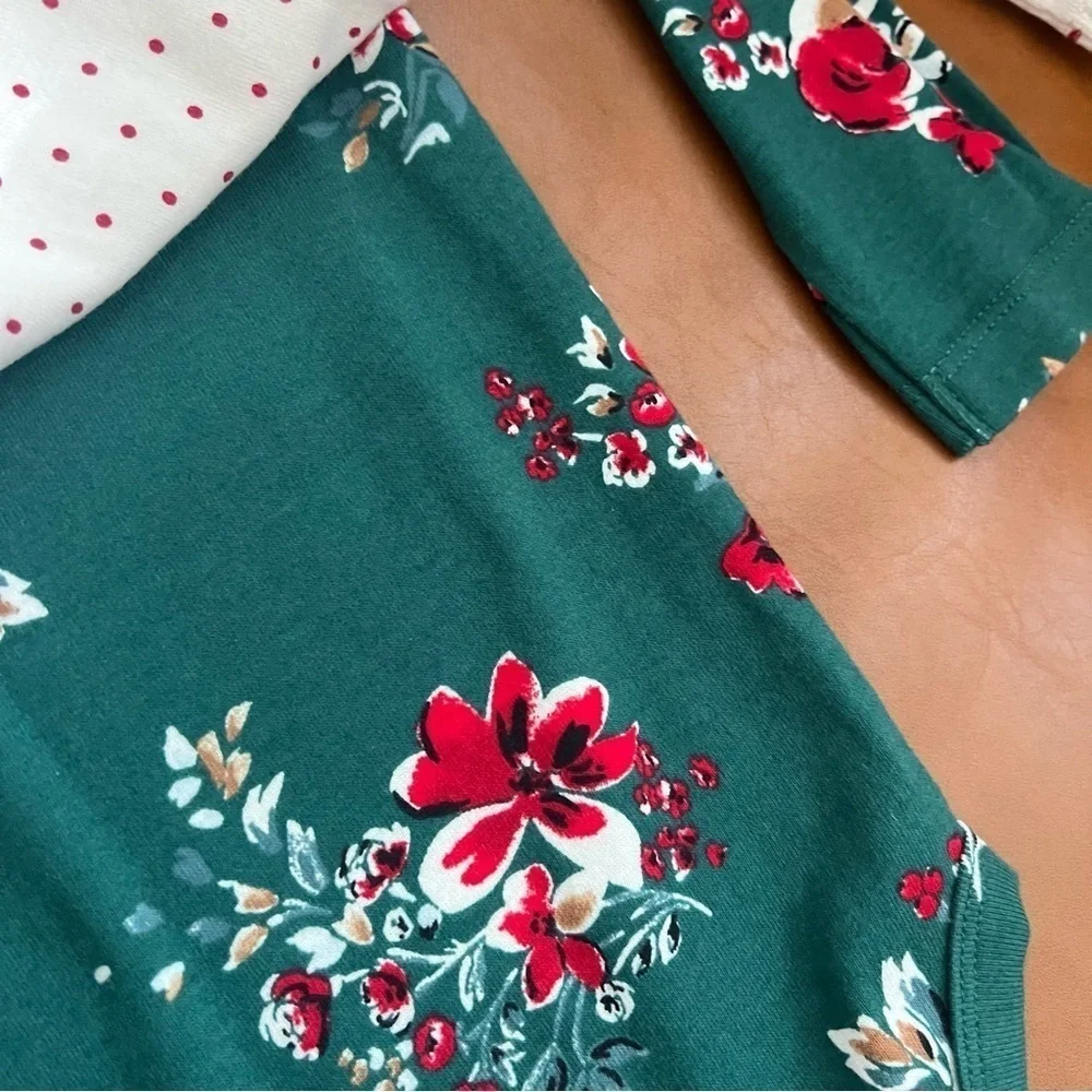 Carter’s Baby Toddler Girl 2 piece Bodysuit 24M Floral Polka Dot Christmas NWT